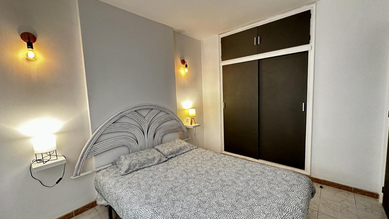 Apartamento De Playa En Santa Margarita. 罗萨斯 外观 照片